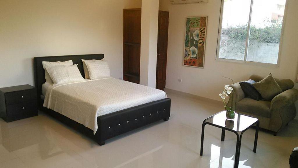 Sams Hotel Port-au-Prince Buitenkant foto