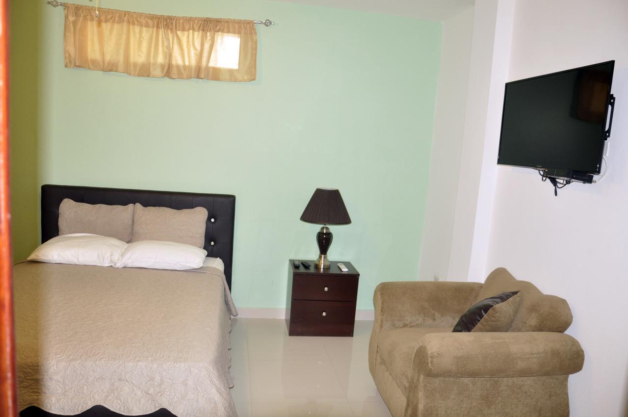 Sams Hotel Port-au-Prince Buitenkant foto